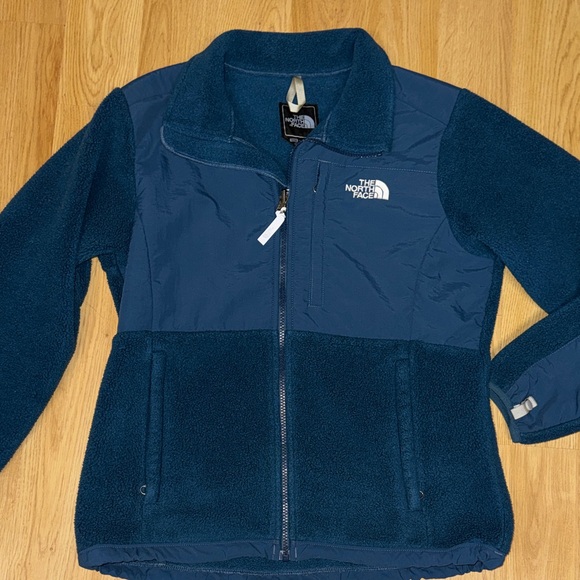 The North Face size Medium Women's Teal Blue Denali fleece snow Jacket - Picture 9 of 10